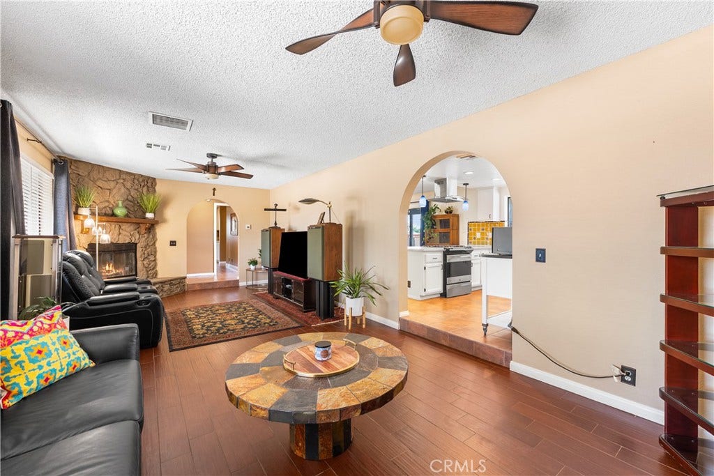 5055 W Avenue K12, Lancaster, CA 93536