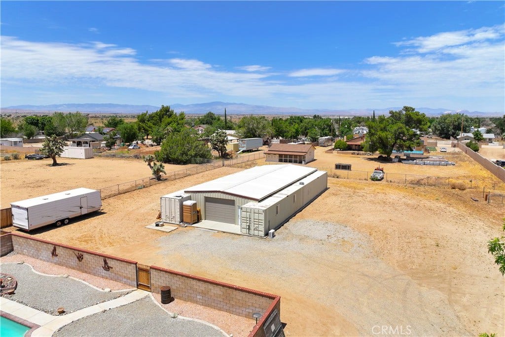 5055 W Avenue K12, Lancaster, CA 93536