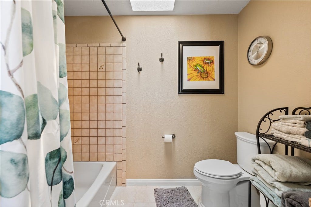 5055 W Avenue K12, Lancaster, CA 93536