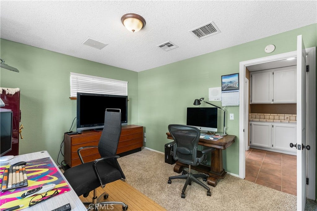 5055 W Avenue K12, Lancaster, CA 93536