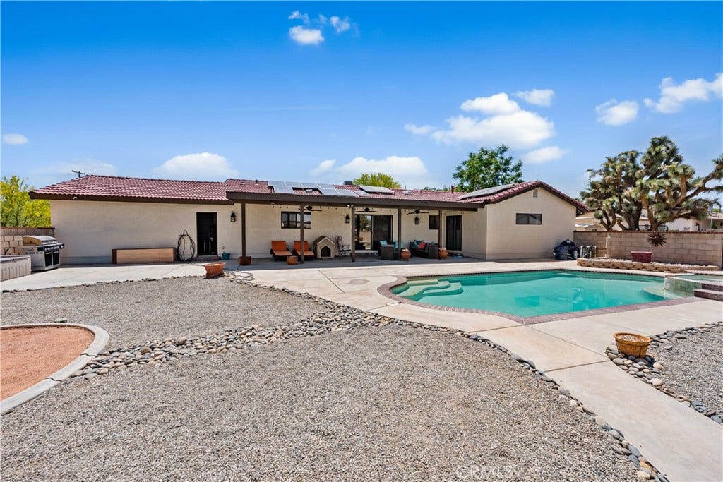 5055 W Avenue K12, Lancaster, CA 93536