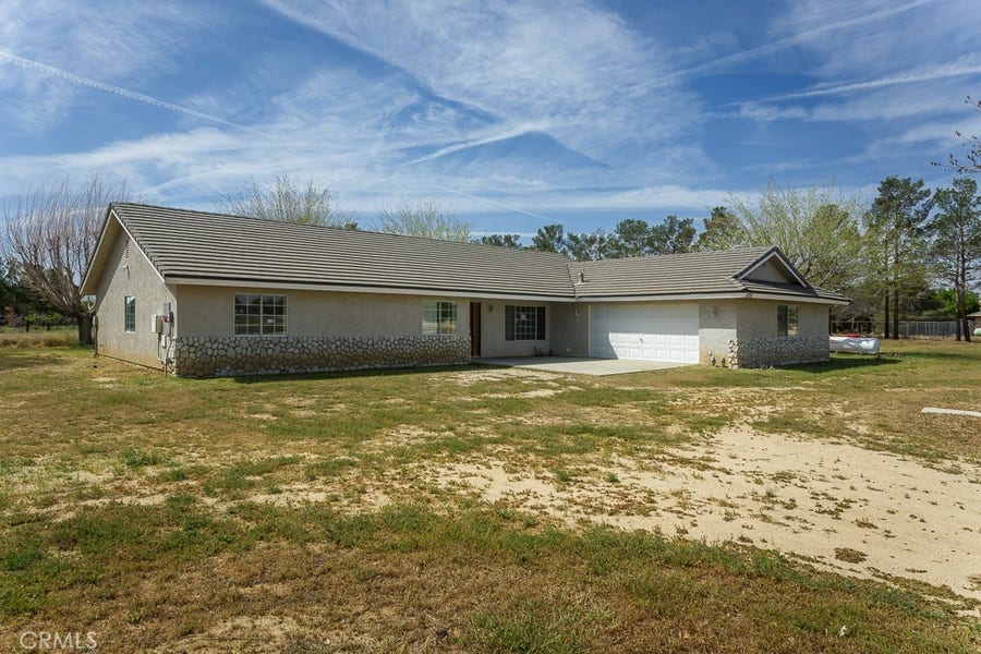 Property photo for 8718 W Avenue D12, Lancaster, CA