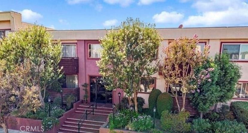 Property photo for 5403 Newcastle, #8, Encino, CA