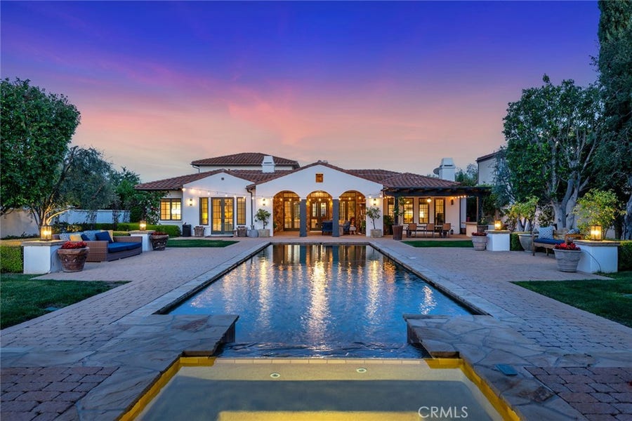 Property photo for 25473 Prado De Las Calabazas, Calabasas, CA