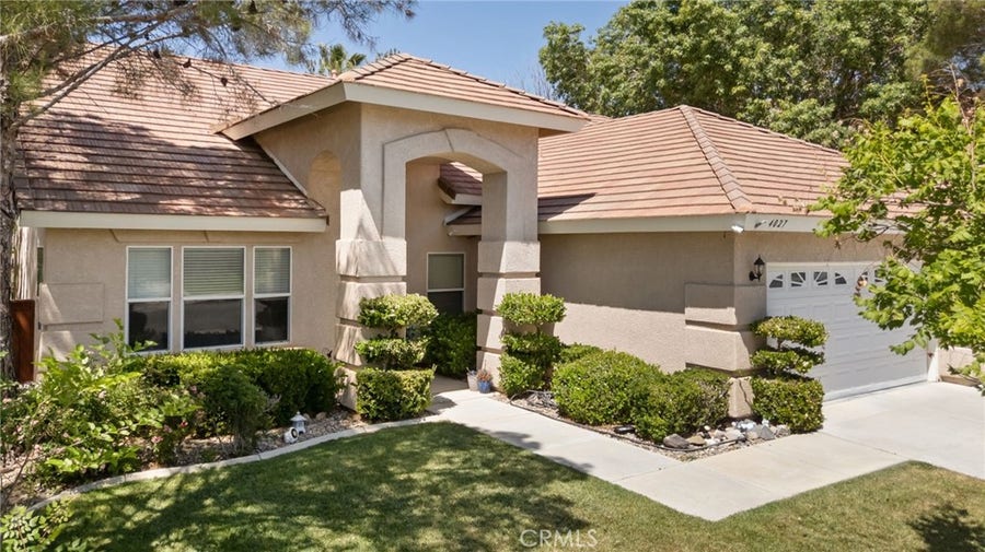 Property photo for 4027 Via Barbara, Lancaster, CA