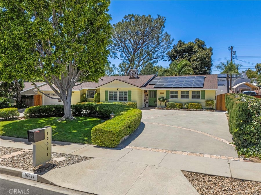 Property photo for 10011 Genesta Avenue, Northridge, CA