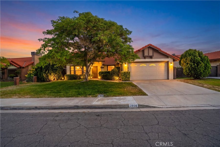 Property photo for 2808 College Park, Lancaster, CA