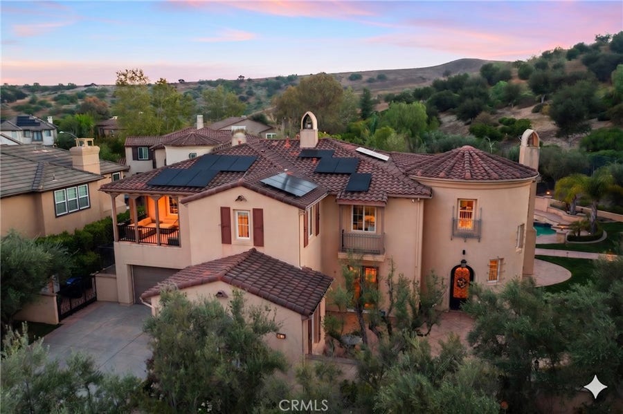 Property photo for 26962 Alsace, Calabasas, CA