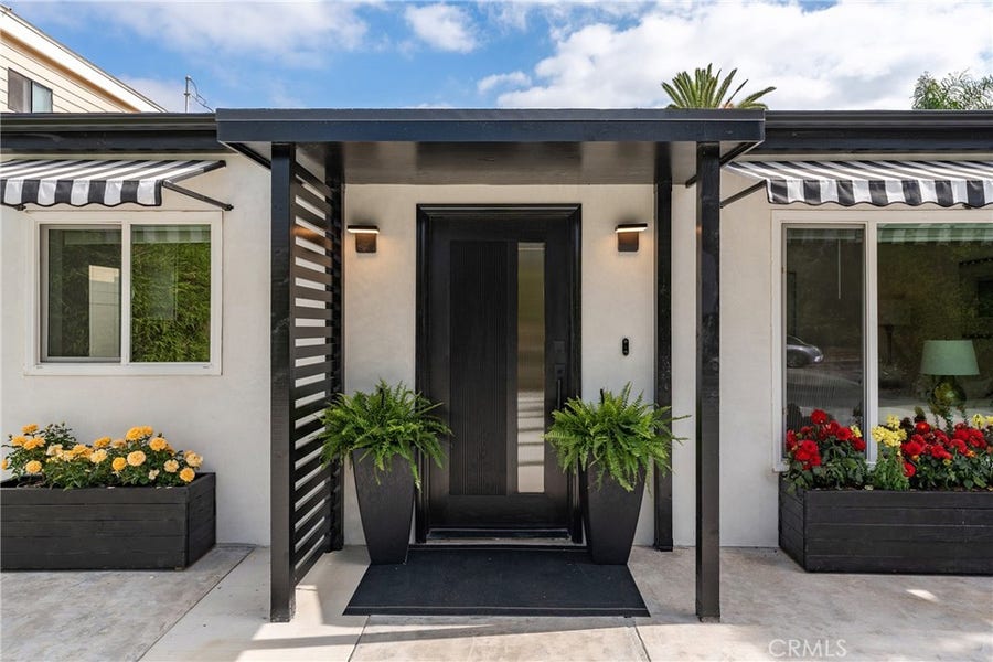 Property photo for 22432 Burbank, Woodland Hills, CA