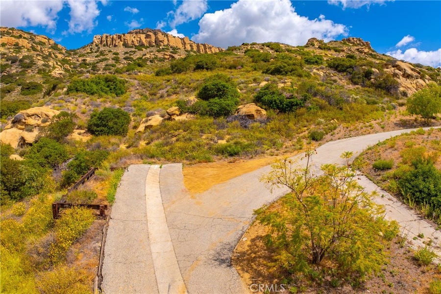 Property photo for 200 AMIGO Road, Chatsworth, CA