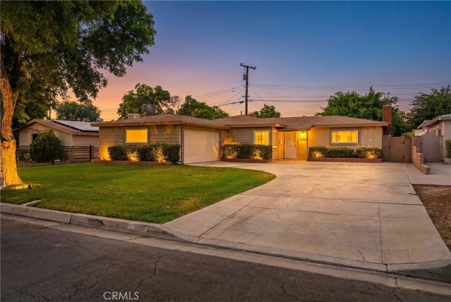 Property photo for 43736 Fern, Lancaster, CA