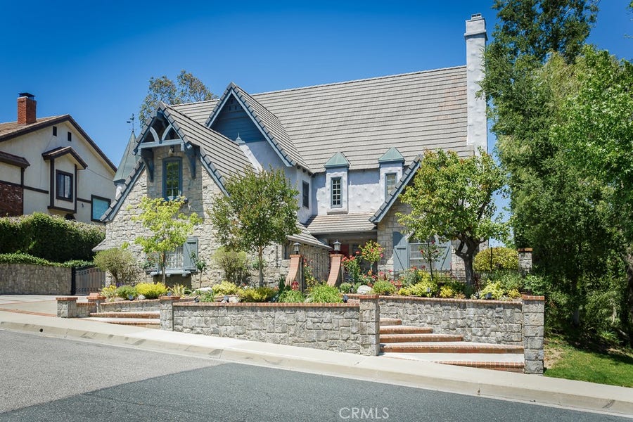 Property photo for 24537 Peachland Avenue, Newhall, CA