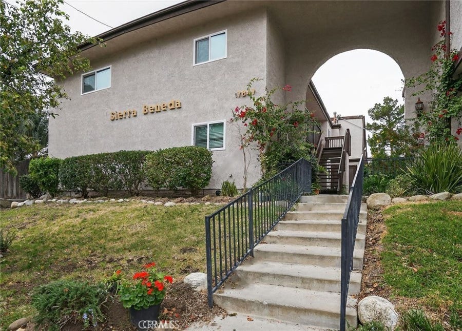 Property photo for 17847 Beneda Ln, #16, Canyon Country, CA