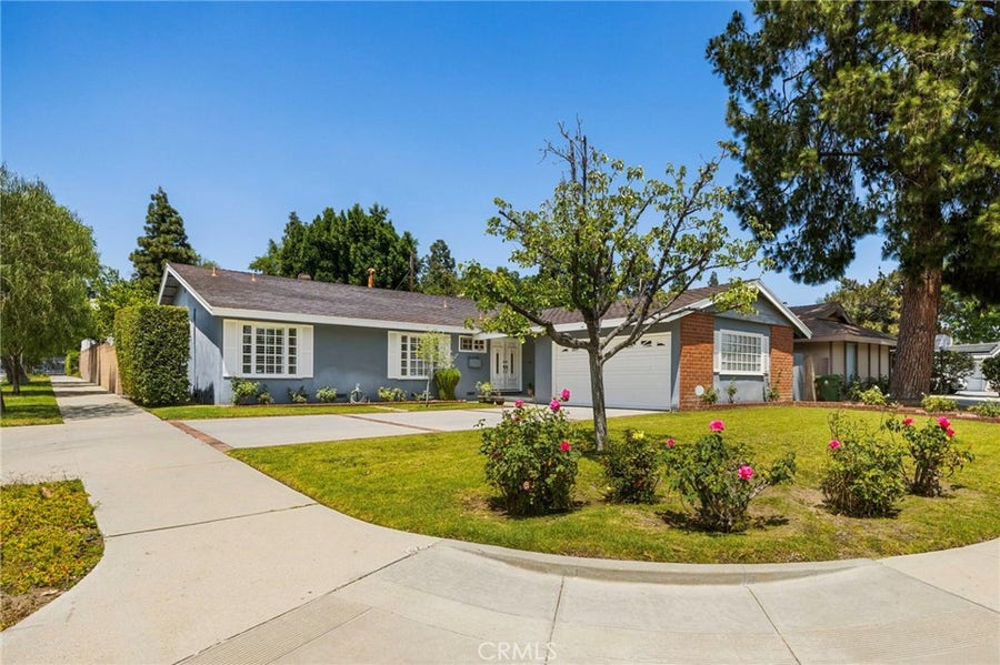 Property photo for 18937 Citronia, Northridge, CA