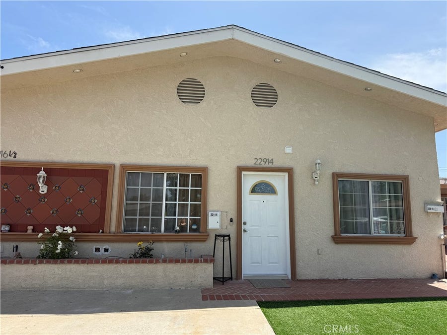 Property photo for 22914 Cantlay Street, West Hills, CA