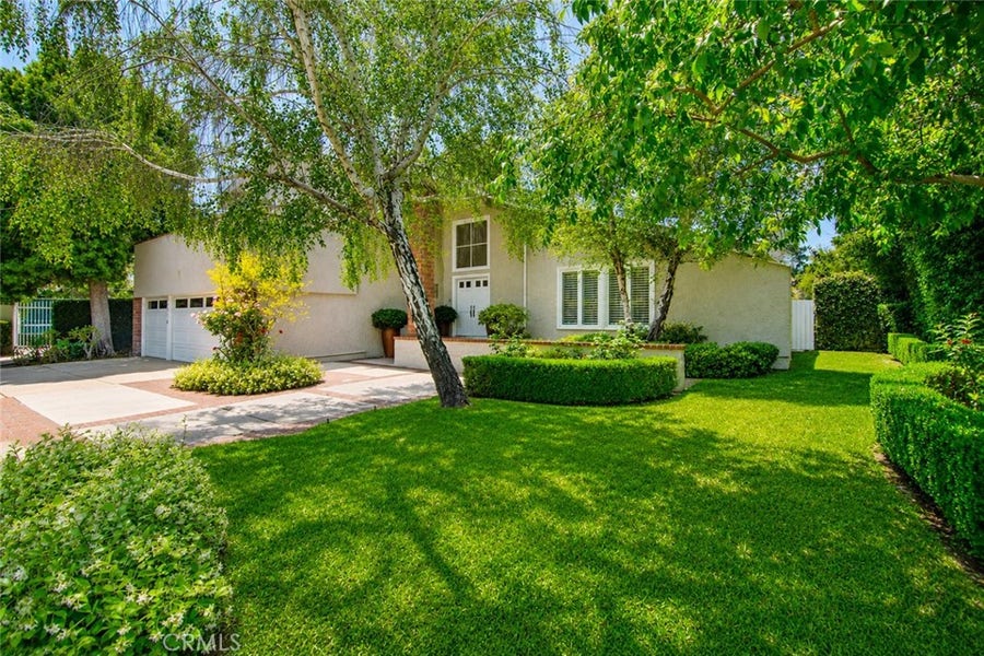 Property photo for 3861 Braewood Court, Tarzana, CA