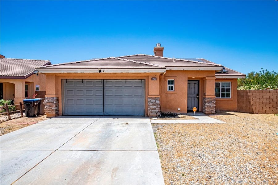 Property photo for 45265 Sancroft, Lancaster, CA