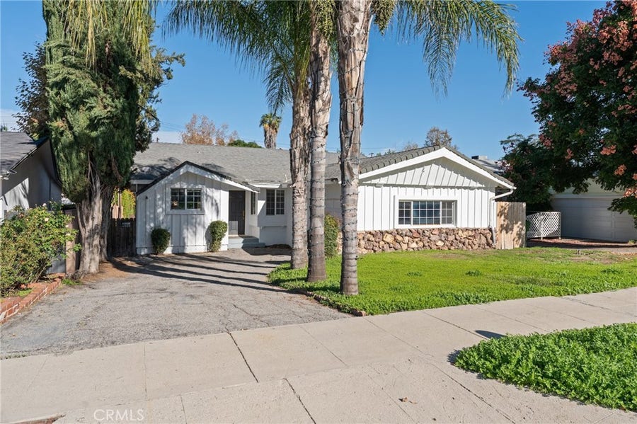 Property photo for 22727 Collins Street, Woodland Hills, CA