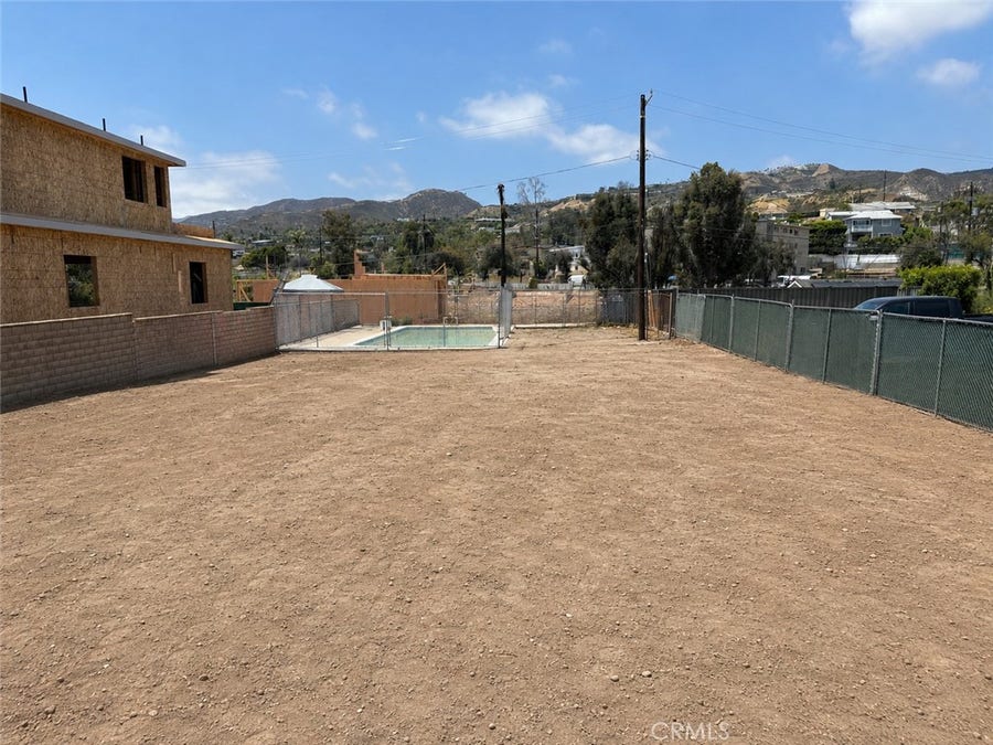 Property photo for 707 Muskingum, Pacific Palisades, CA