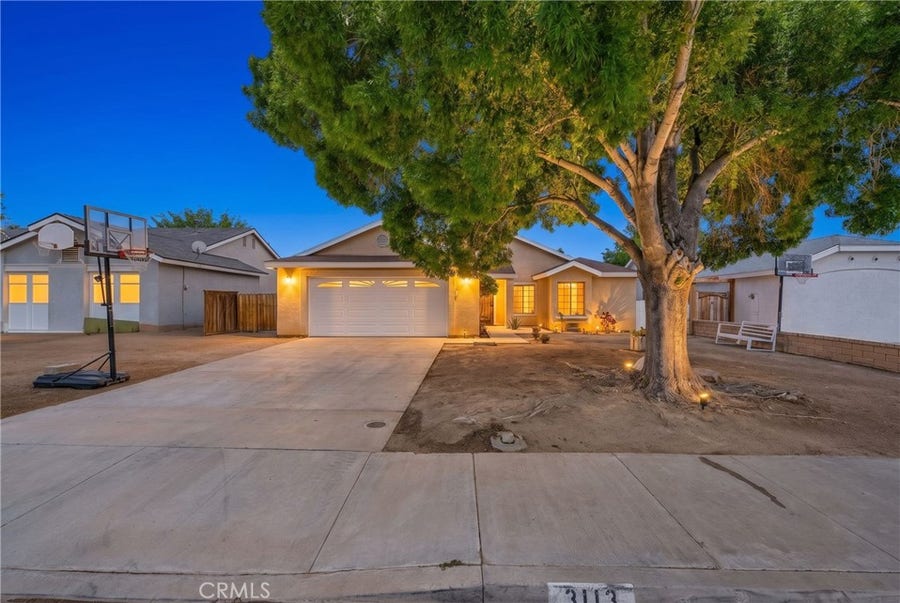 Property photo for 3113 Myrtle, Rosamond, CA