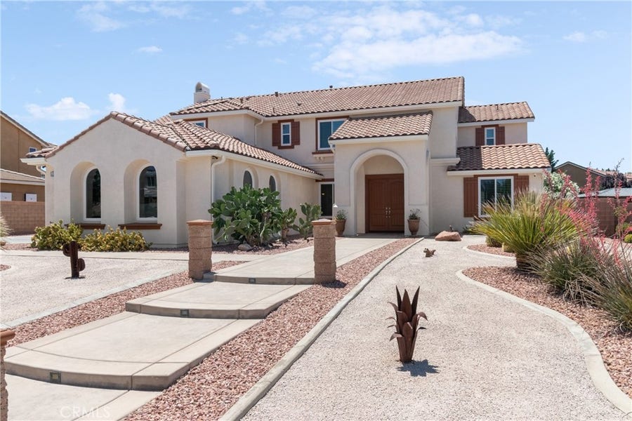 Property photo for 41345 43rd Street W, Lancaster, CA
