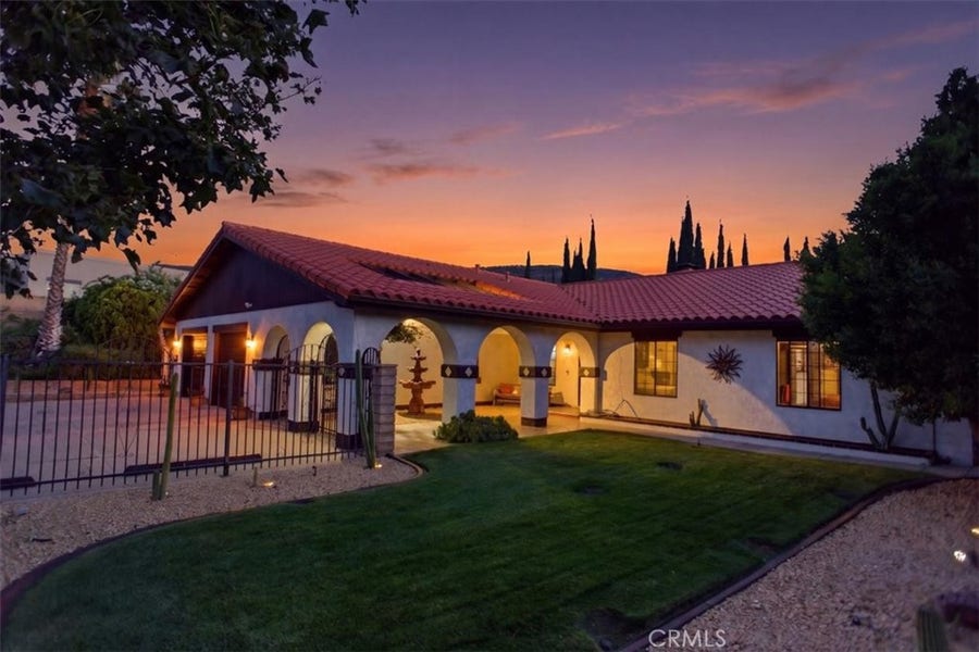 Property photo for 41535 Manzanita, Palmdale, CA