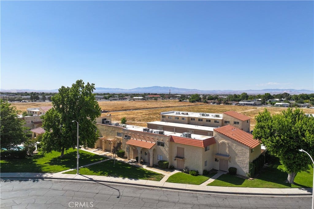 43629 Stanridge Avenue, Lancaster, CA 93535