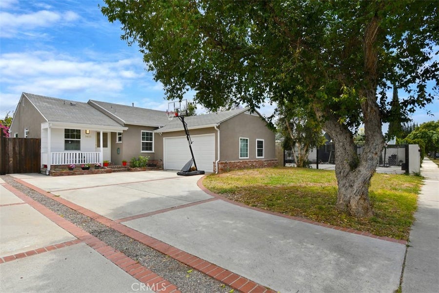 Property photo for 5836 Norwich Ave., Sherman Oaks, CA