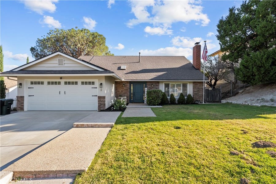 Property photo for 16624 Nearview, Canyon Country, CA