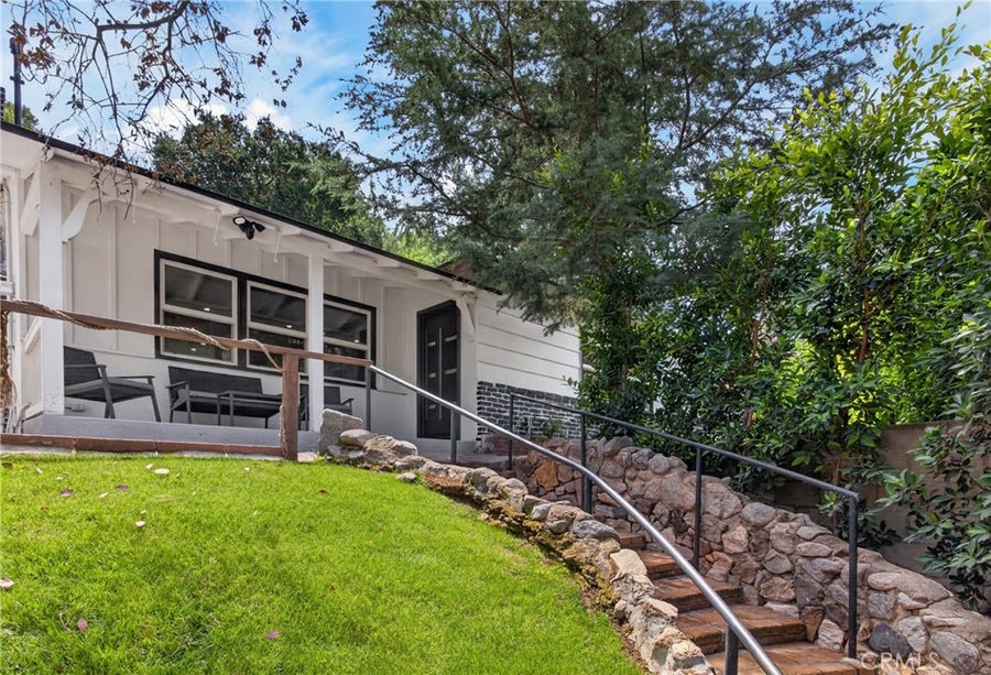 Property photo for 10260 Willow Spring Lane, Sunland, CA