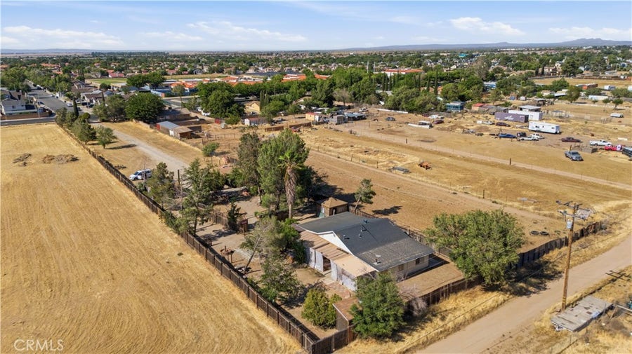 Property photo for 3160 E E Avenue R8, Palmdale, CA