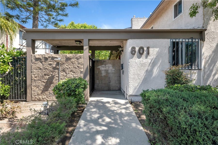 Property photo for 801 E Acacia Avenue, #F, Glendale, CA
