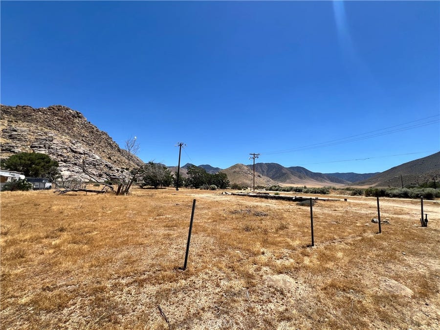 Property photo for 8136 Rocky Hill, Onyx, CA