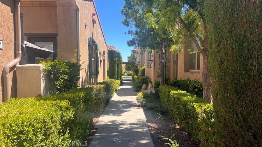 Property photo for 20251 Livorno, Porter Ranch, CA