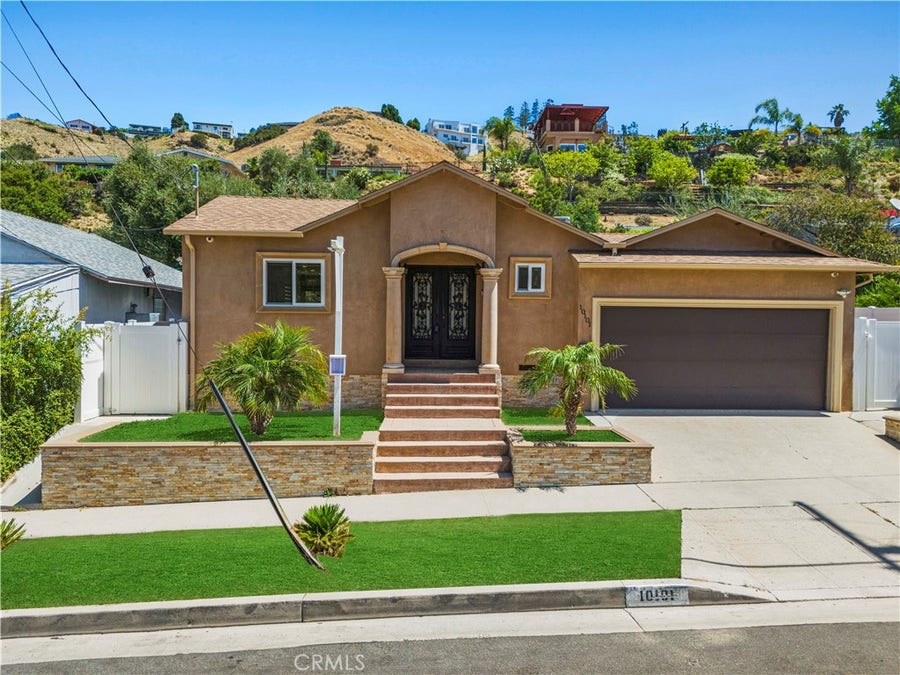 Property photo for 10101 Lanark Street, Sun Valley, CA