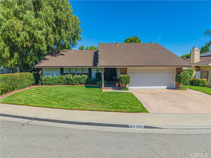Property photo for 23429 Via Elisandra, Valencia, CA