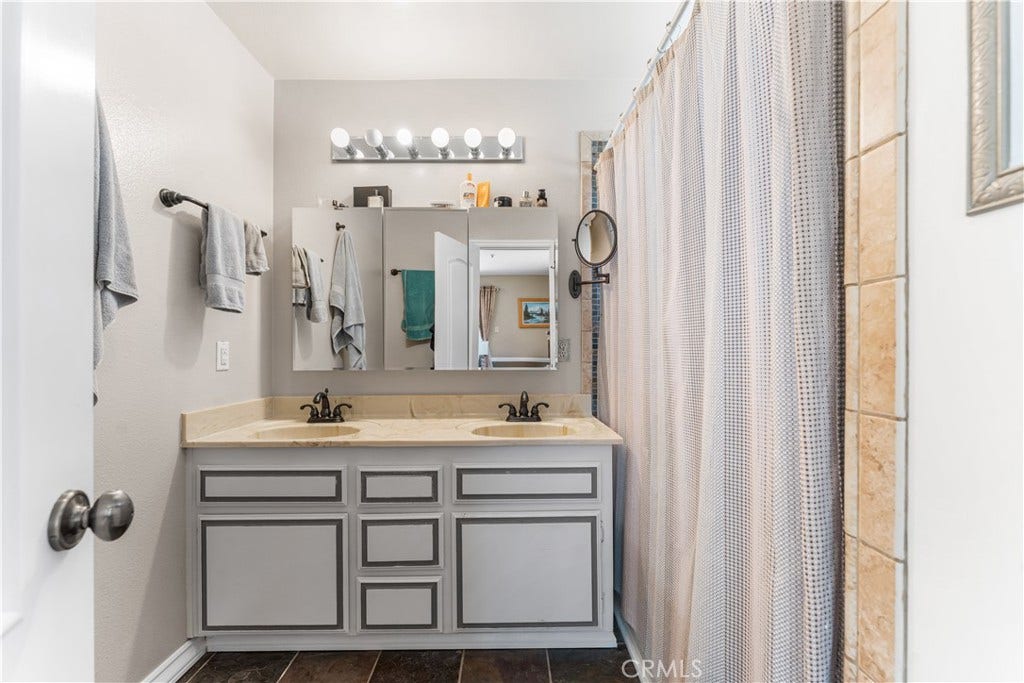 29125 Devils Punch Bowl Road, Pearblossom, CA 93553
