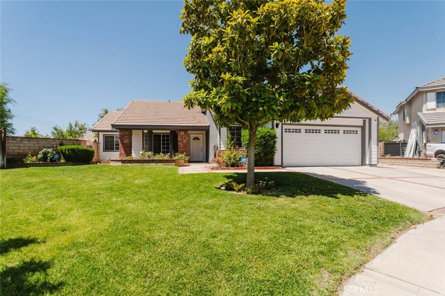 Property photo for 37347 Waterman Avenue, Palmdale, CA