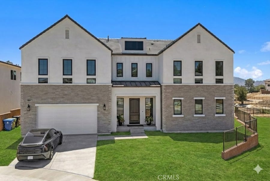 Property photo for 11091 Woodcrest Court, Chatsworth, CA