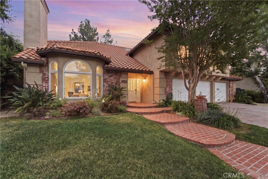 Property photo for 5620 Middle Crest, Agoura Hills, CA
