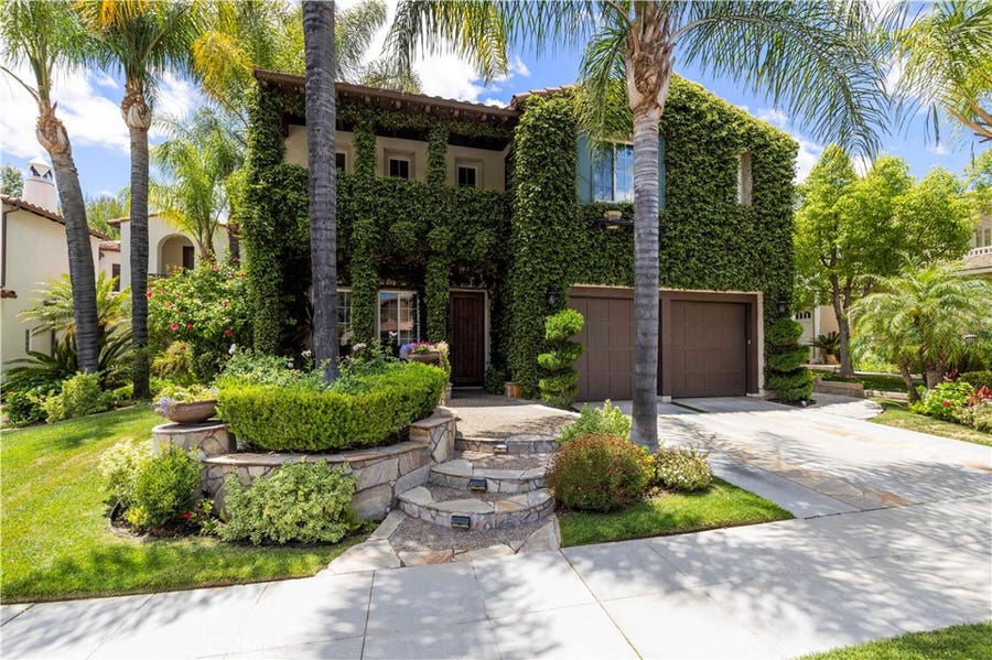 Property photo for 24608 Garland Drive, Valencia, CA