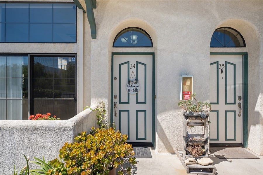 Property photo for 14325 Foothill Boulevard, #34, Sylmar, CA