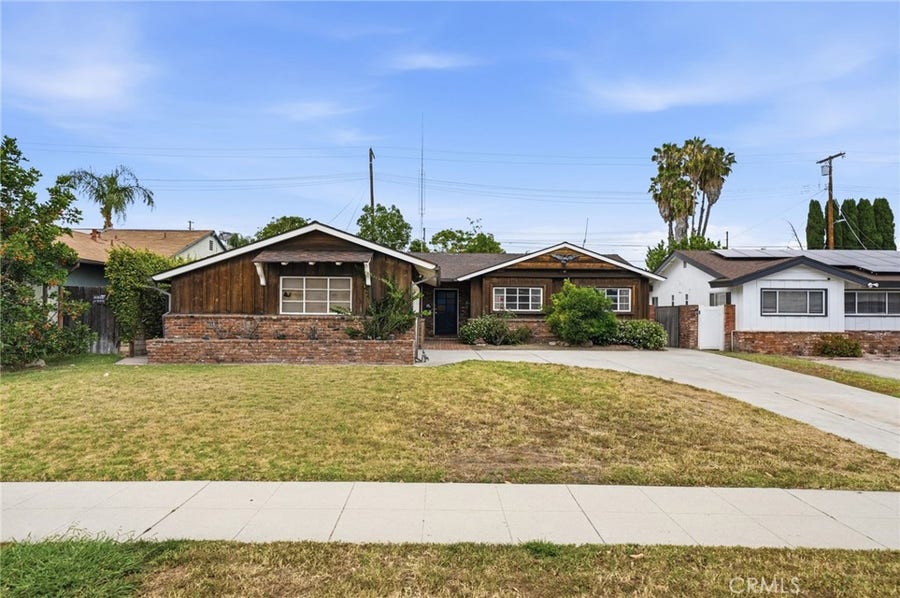 Property photo for 19607 Bryant, Northridge, CA
