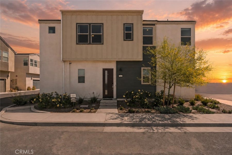 Property photo for 27375 Thunder Ridge Court, Stevenson Ranch, CA