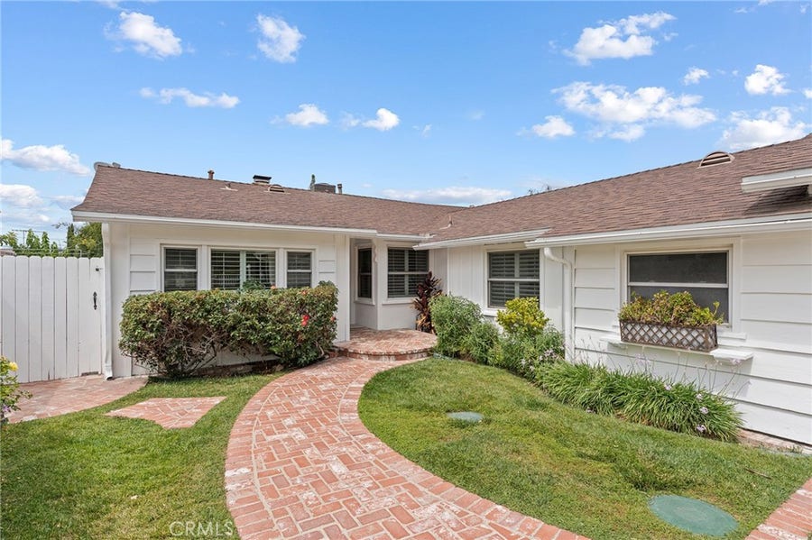 Property photo for 23047 Friar, Woodland Hills, CA
