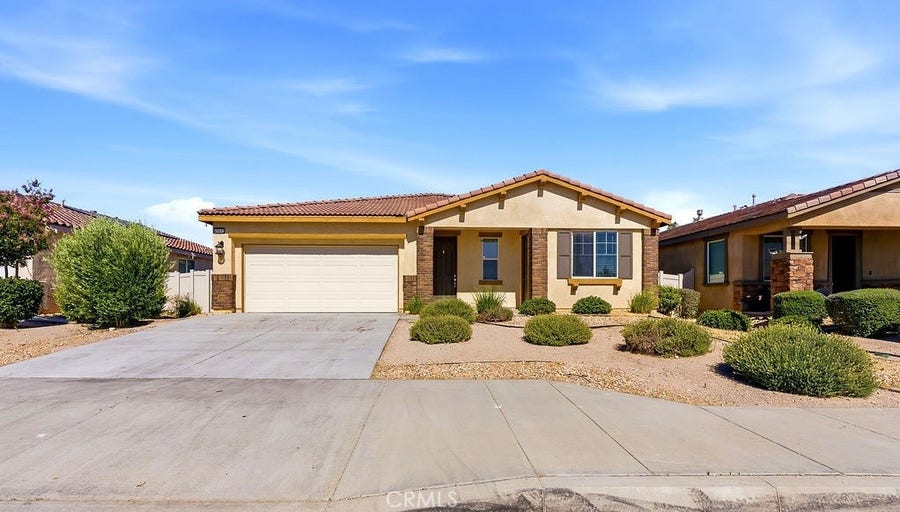 Property photo for 45652 Palm Lane, Lancaster, CA