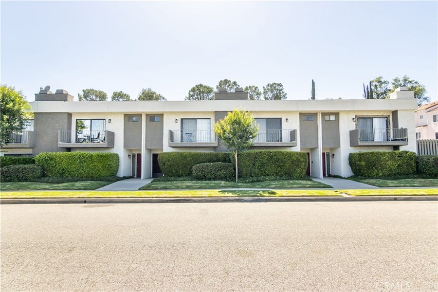 Property photo for 4327 Freedom, #5, Calabasas, CA