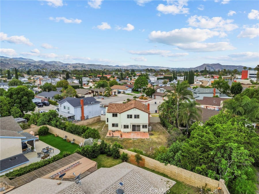 Property photo for 2031 Morning Glory, Simi Valley, CA
