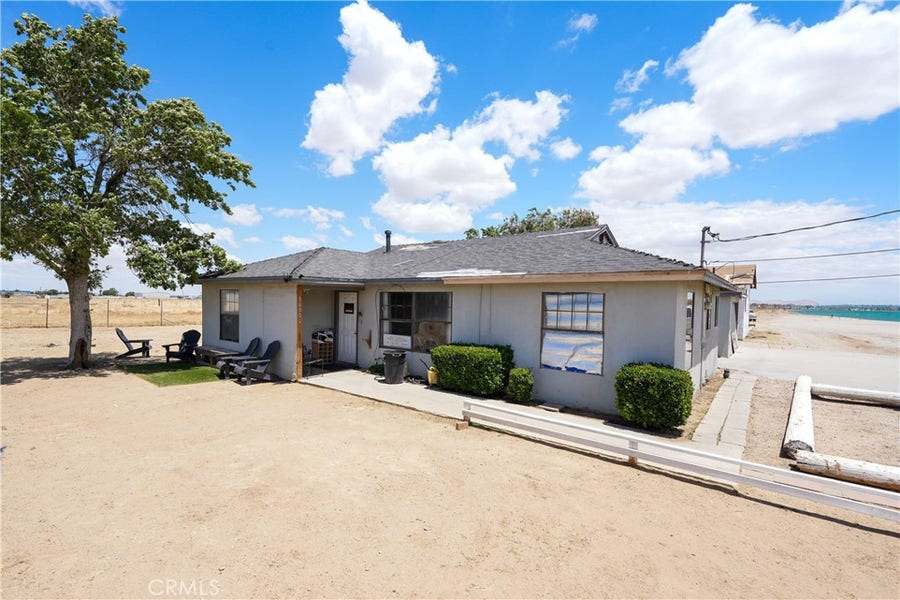 Property photo for 38906 10th St E E, Palmdale, CA
