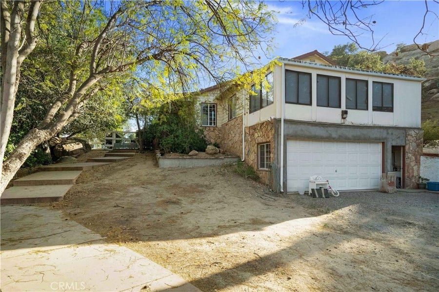 Property photo for 9633 Baden, Chatsworth, CA